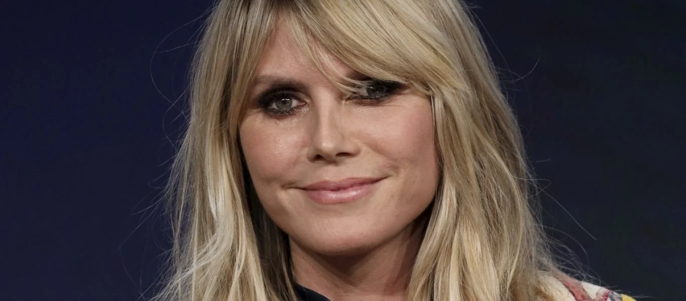 Heidi Klum: Ποζάρει μόνο με το σουτιέν της και καλύπτει τα επίμαχα σημεία με ένα... πιάτο (φωτο)